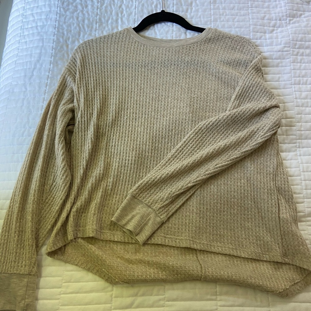 P.S.T. Cream Top